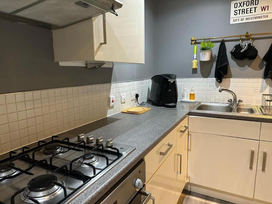 Stunning Luxury Croydon Apartment Gatwick Airport Close Purley Esterno foto