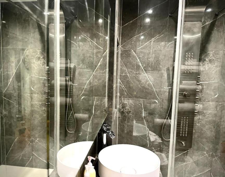 Stunning Luxury Croydon Apartment Gatwick Airport Close Purley Esterno foto