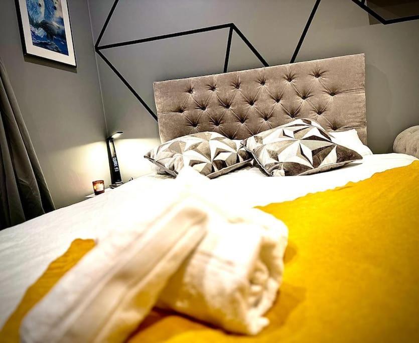 Stunning Luxury Croydon Apartment Gatwick Airport Close Purley Esterno foto